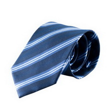 蓝白条纹藏蓝色领带