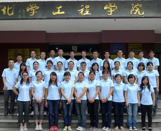 学校班服案例
